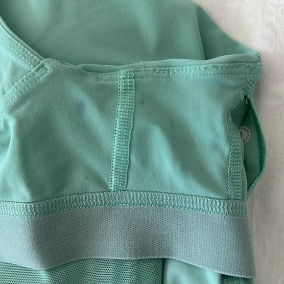 Lululemon Stash It bra, royal mint, size 8 - Picture 10 of 13